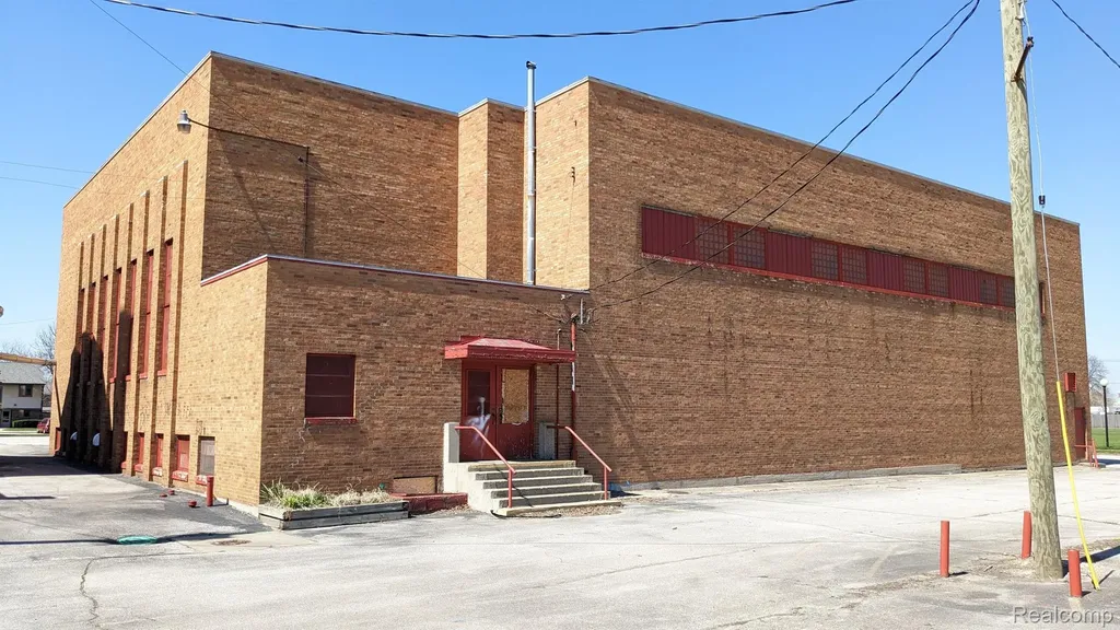 1120 N Grant Street Bay City City MI 48708