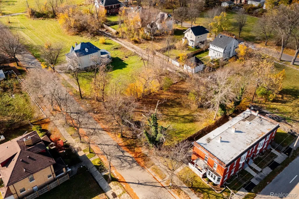 127 Rosedale Detroit City MI 48202