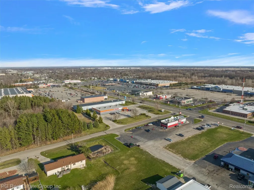 4474 Corunna Road Flint Charter Township MI 48532