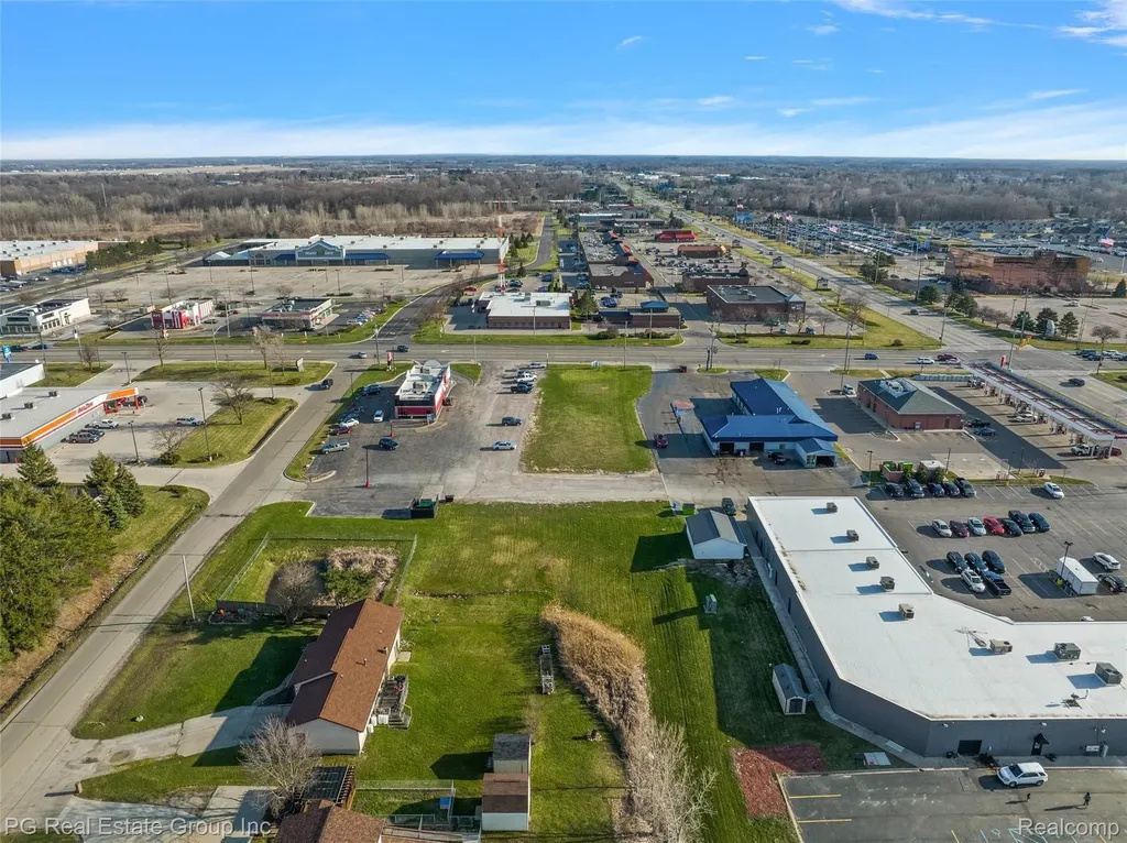 4474 Corunna Road Flint Charter Township MI 48532