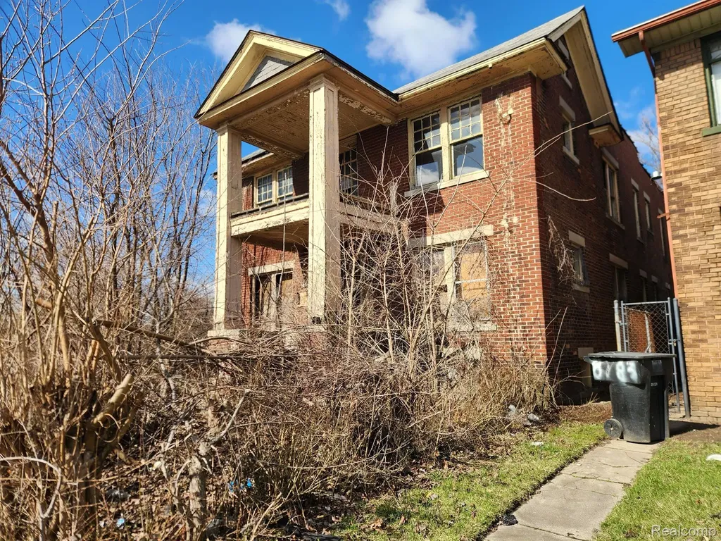 8773 Petoskey Avenue Detroit City MI 48204