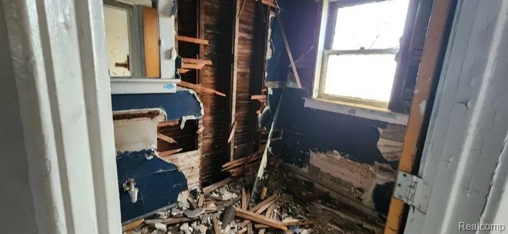 8773 Petoskey Avenue Detroit City MI 48204