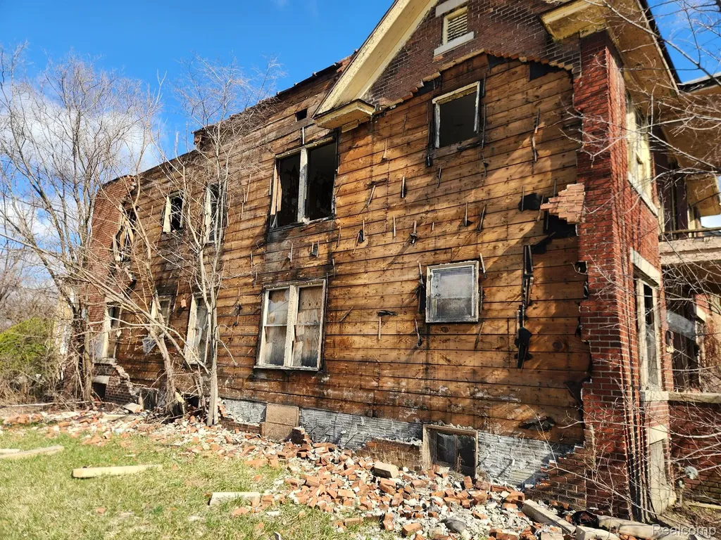 8773 Petoskey Avenue Detroit City MI 48204