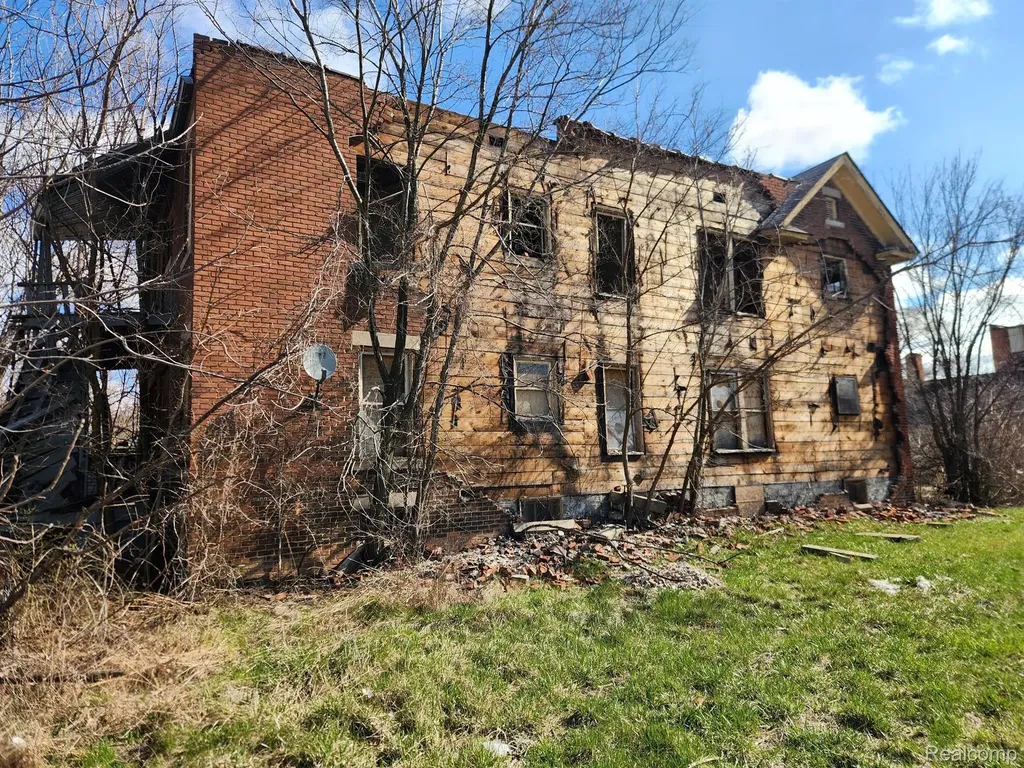 8773 Petoskey Avenue Detroit City MI 48204