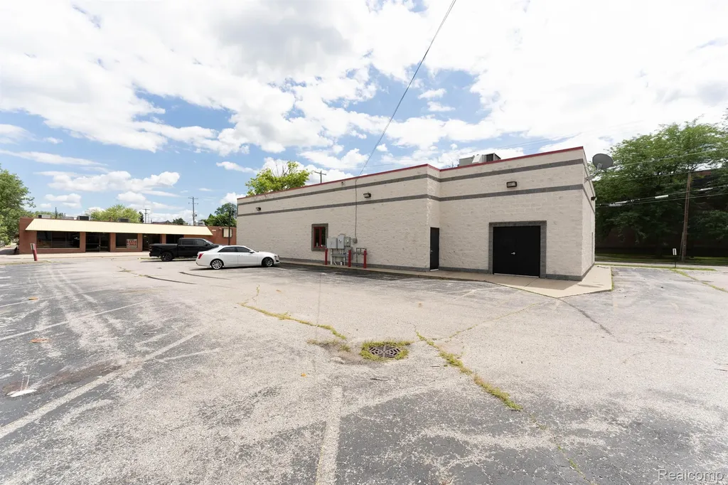 1088 S University Street Mt. Pleasant City MI 48858
