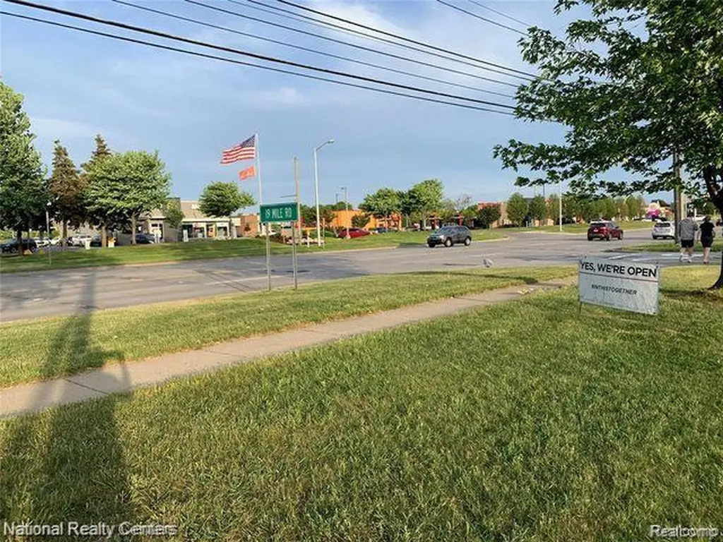 43300 Hayes Clinton Charter Township MI 48038