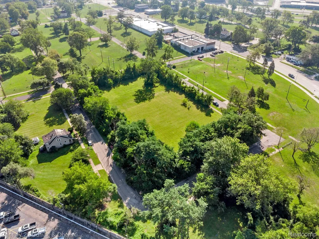 530 S Colonial Street Detroit City MI 48217