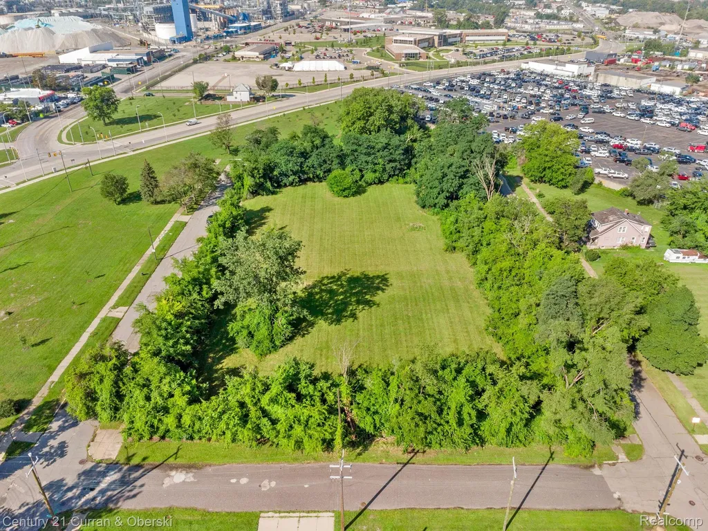 530 S Colonial Street Detroit City MI 48217