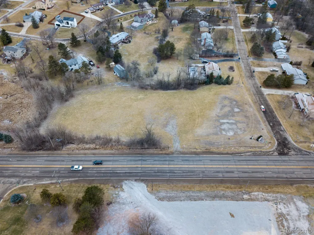 00 S Saginaw Street Grand Blanc Charter Township MI 48439
