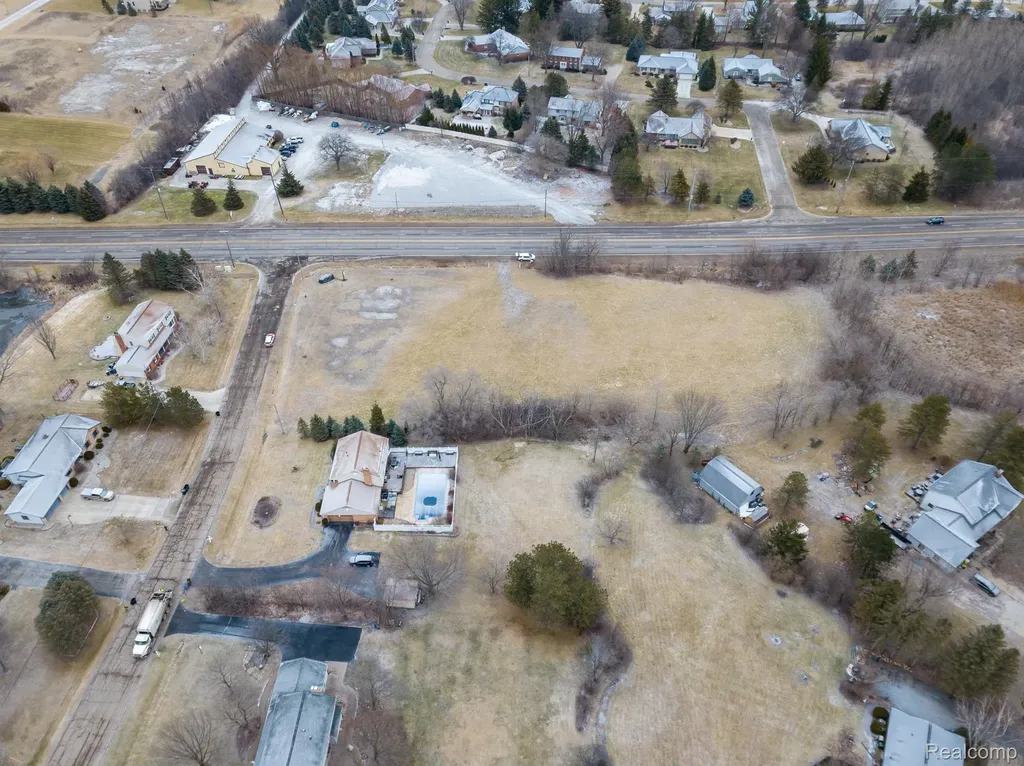 00 S Saginaw Street Grand Blanc Charter Township MI 48439