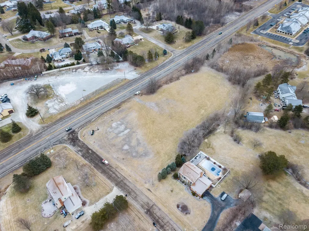 00 S Saginaw Street Grand Blanc Charter Township MI 48439
