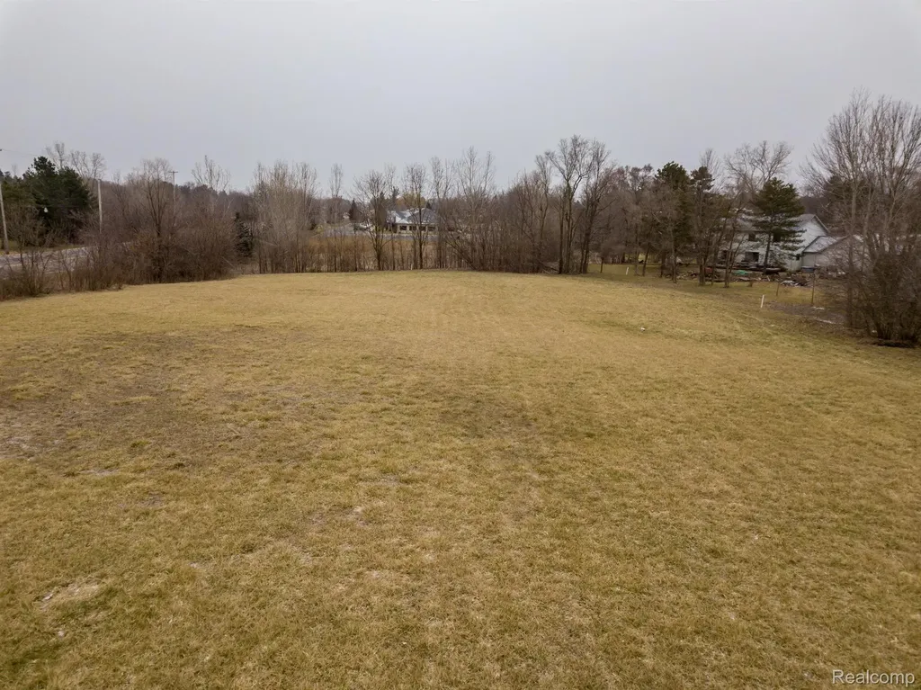 00 S Saginaw Street Grand Blanc Charter Township MI 48439