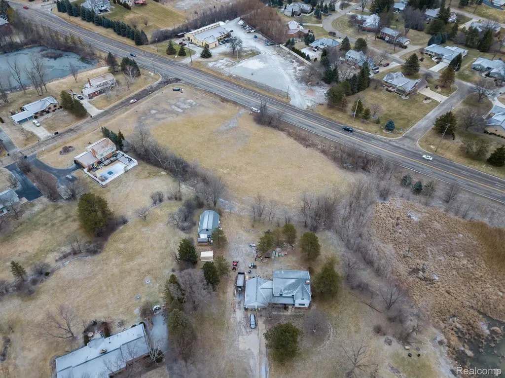 00 S Saginaw Street Grand Blanc Charter Township MI 48439