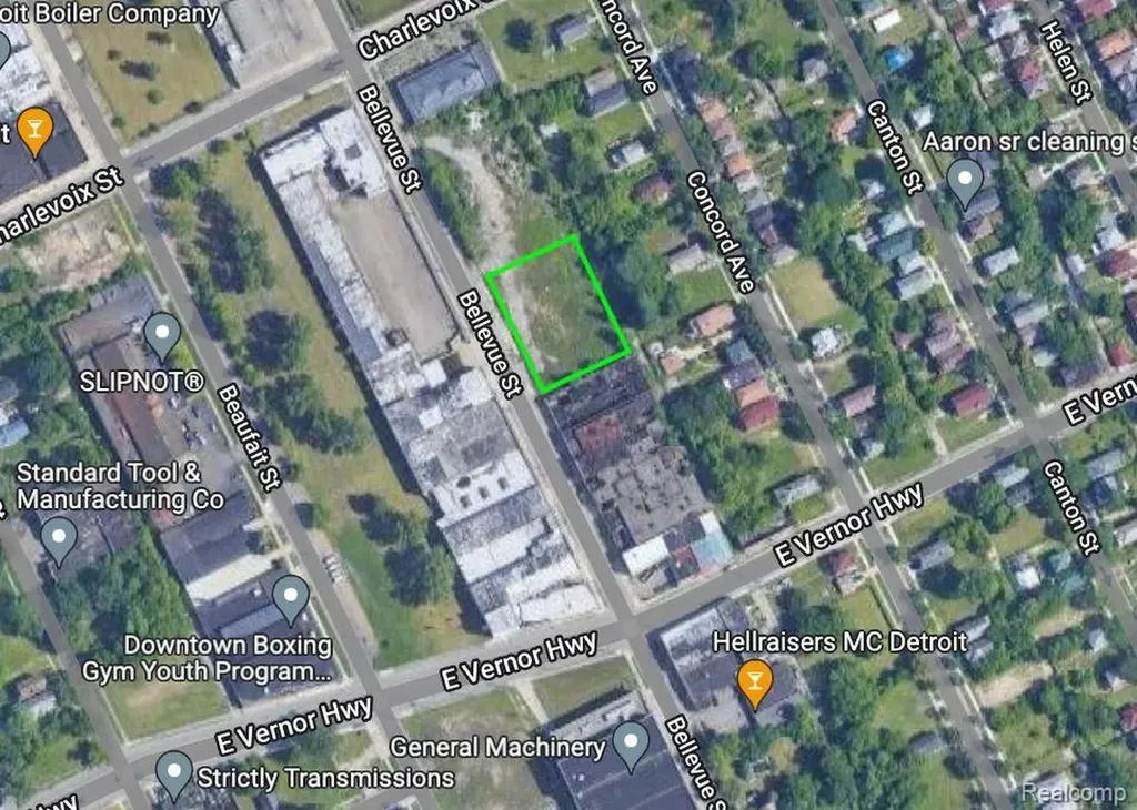 2480 Bellevue Street Detroit City MI 48207