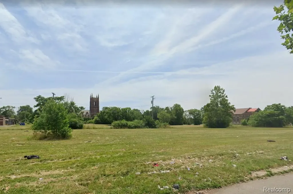 2637 W Boston Boulevard Detroit City MI 48206