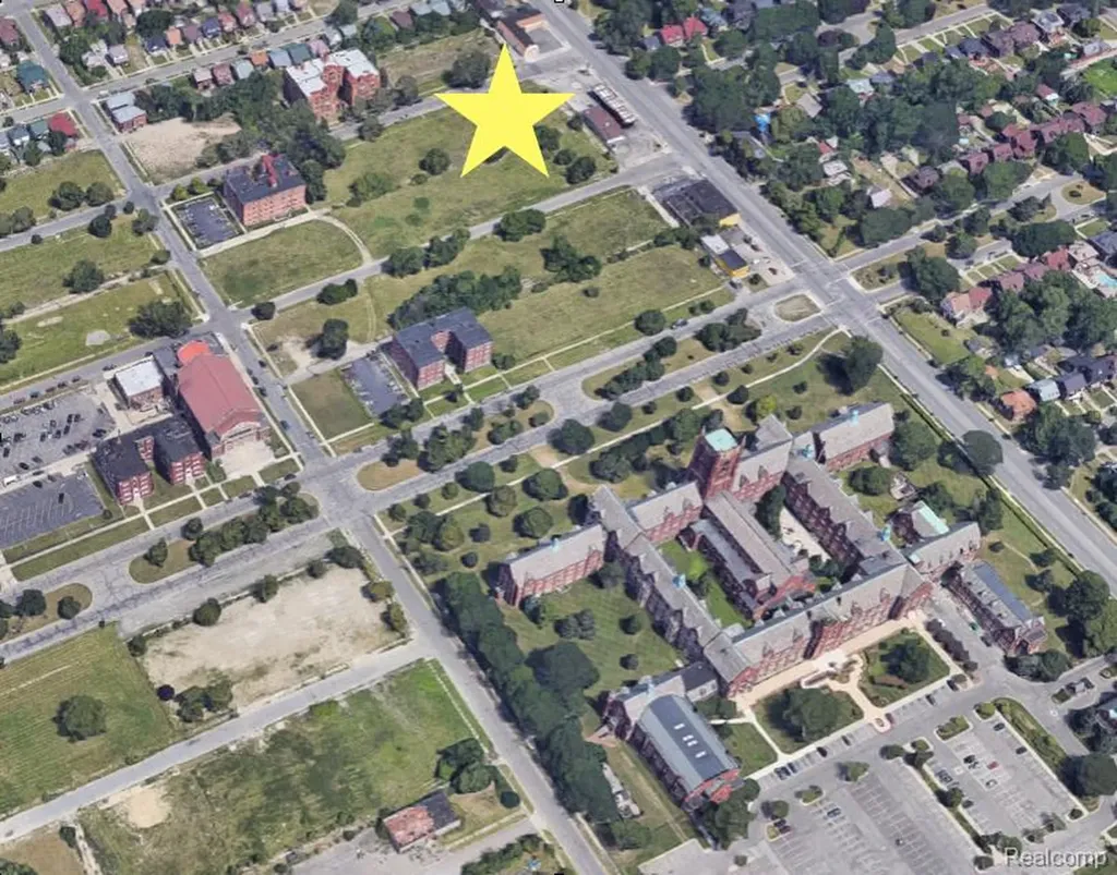 2637 W Boston Boulevard Detroit City MI 48206