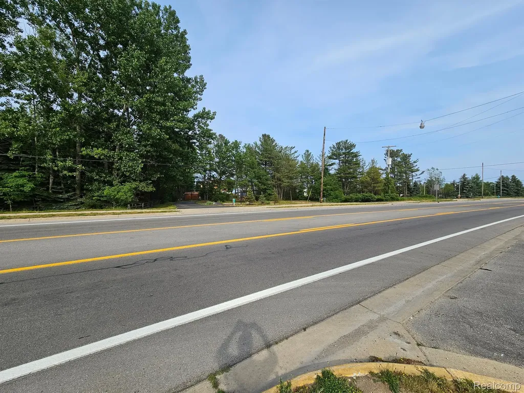 884 S State Street Au Sable Charter Township MI 48750