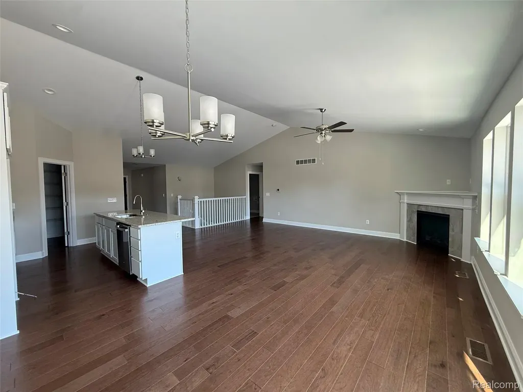 1025 Camellia Circle Marion Township MI 48843