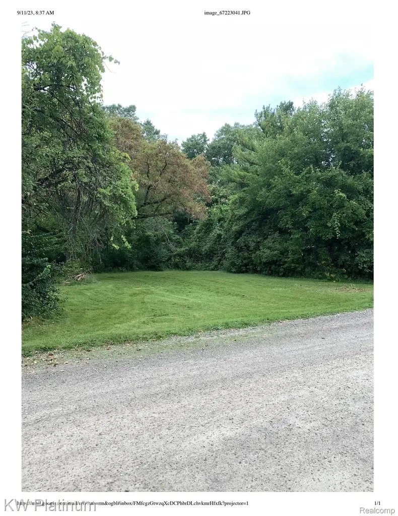 25891 Ballard Street Harrison Charter Township MI 48045