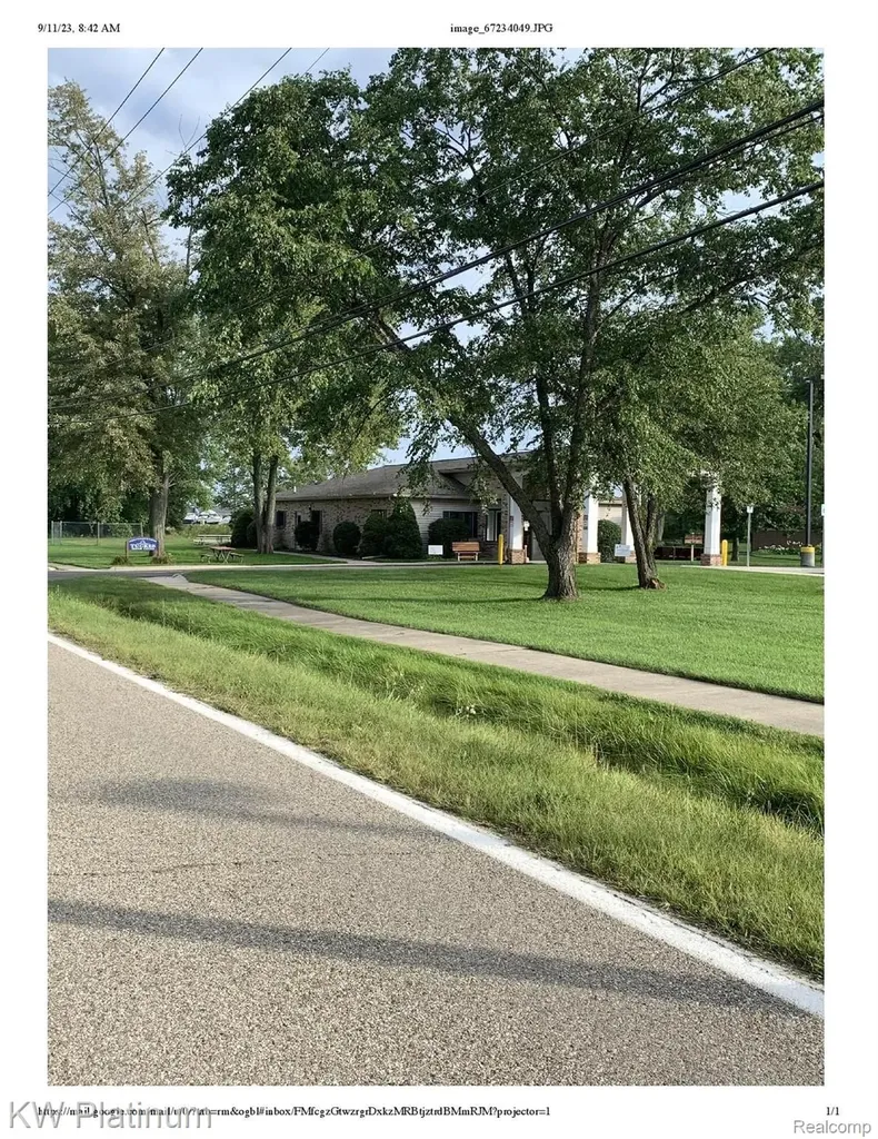 25891 Ballard Street Harrison Charter Township MI 48045