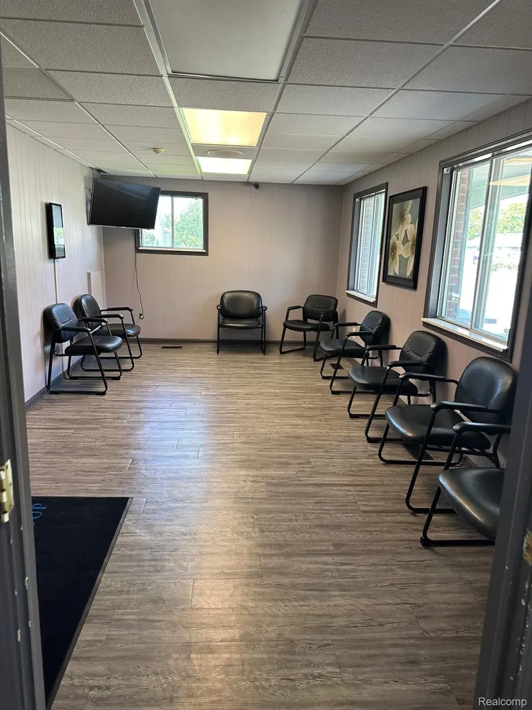 8434 N Saginaw Road Mt. Morris City MI 48458