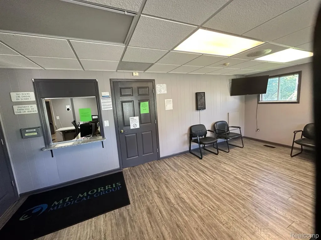 8434 N Saginaw Road Mt. Morris City MI 48458