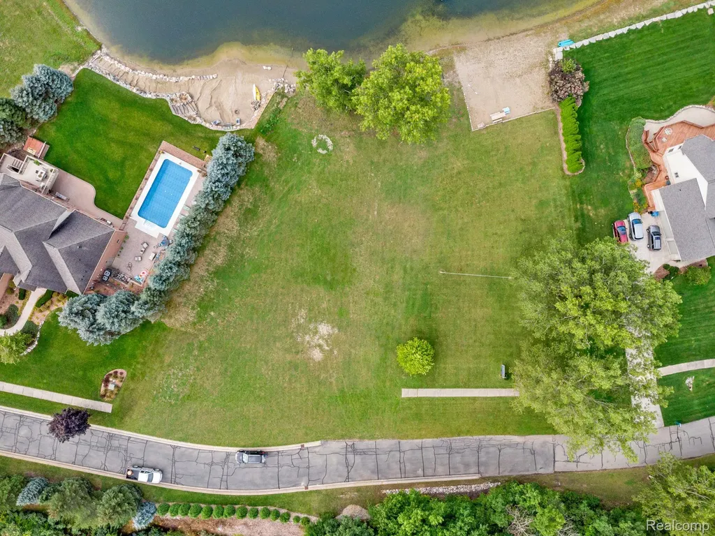 4544 Coastal Parkway White Lake Charter Township MI 48386