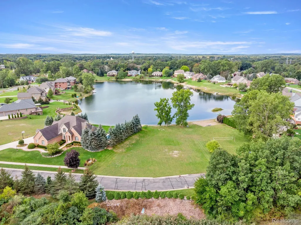 4544 Coastal Parkway White Lake Charter Township MI 48386
