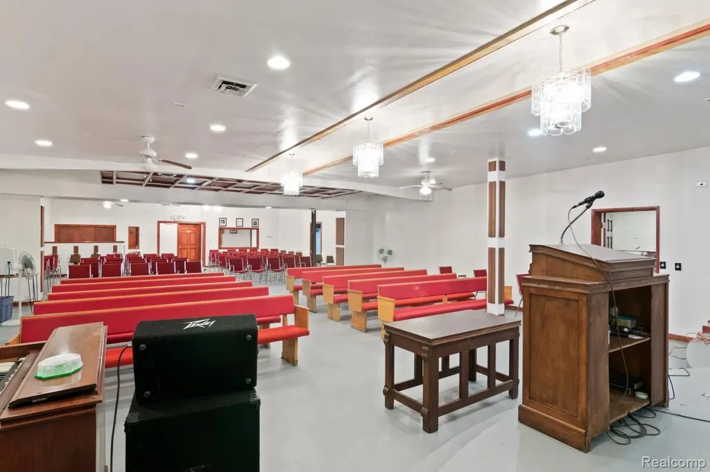 1900 E Grand Boulevard Detroit City MI 48211