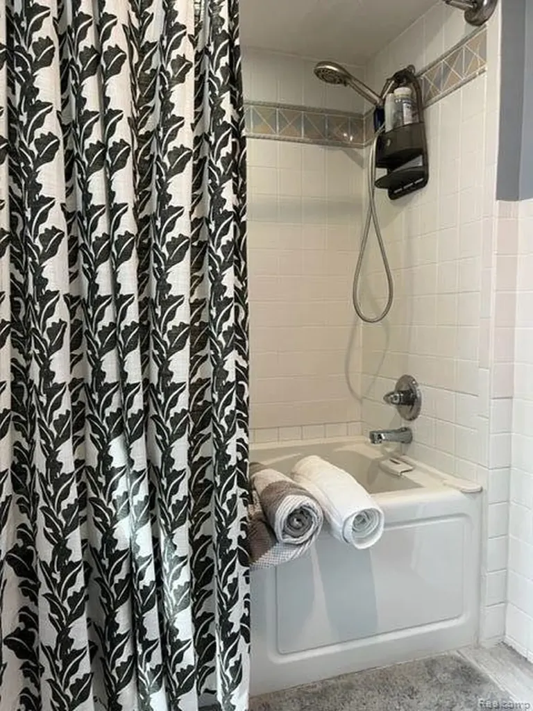 5935 Tower Drive Woodstock Township MI 49253