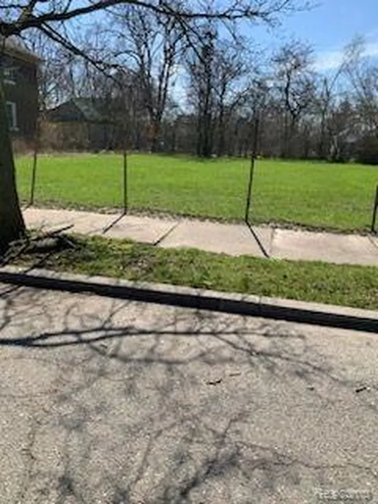 9541 Mcquade Street Detroit City MI 48206