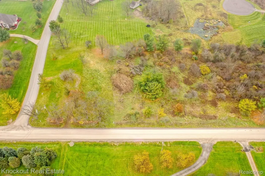 9338 Orchard Valley Lane Davison Township MI 48423