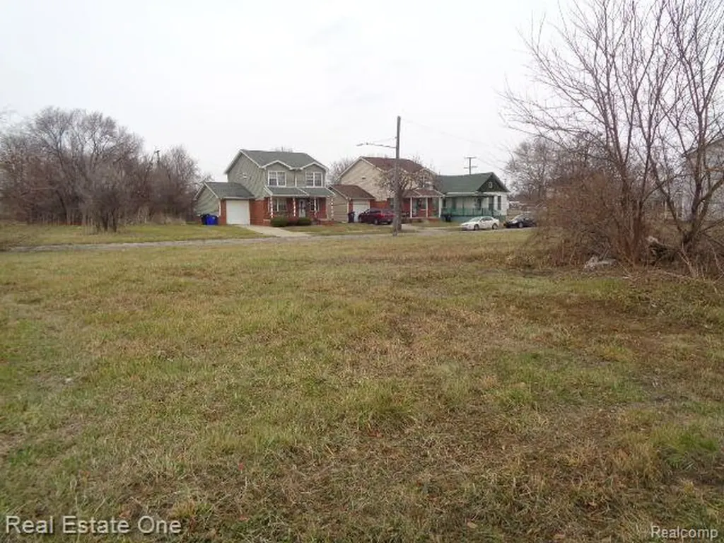 2706 Hendricks Street Detroit City MI 48207