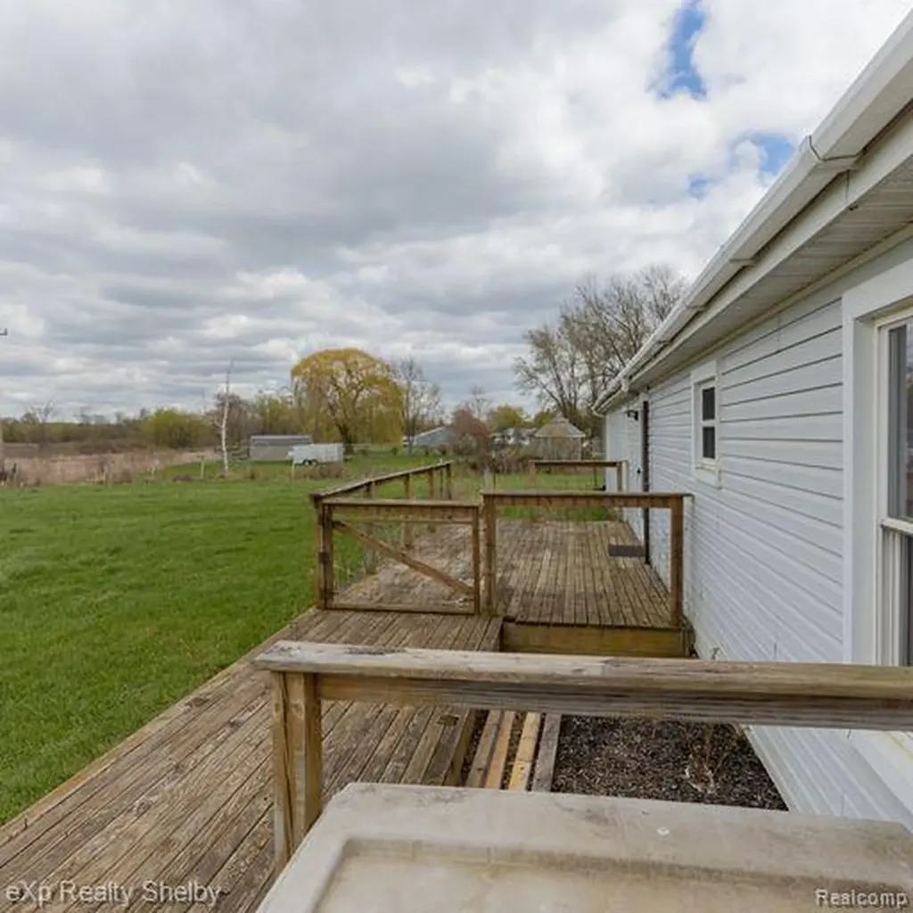 4267 Clifford Road Dayton Township MI 48760