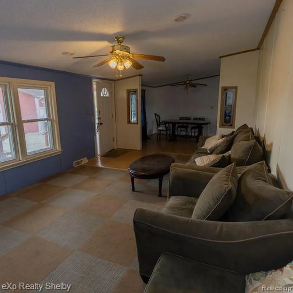 4267 Clifford Road Dayton Township MI 48760