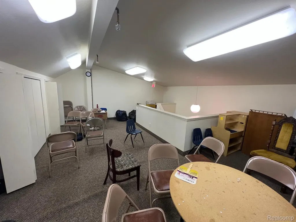 17901 Collinson Avenue Eastpointe City MI 48021