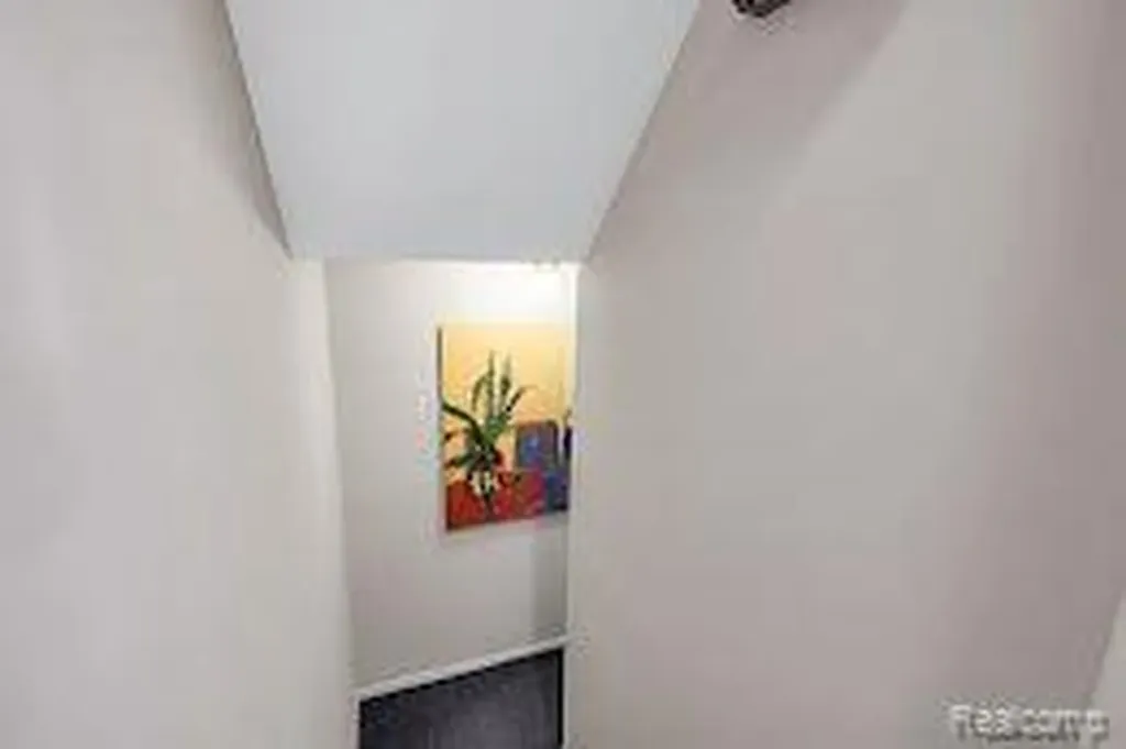 3203 Woodland Avenue Royal Oak City MI 48073
