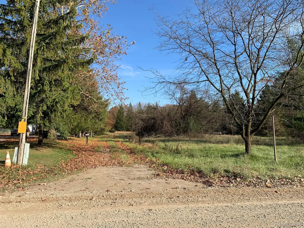 Vacant Merriman Road Huron Charter Township MI 48164