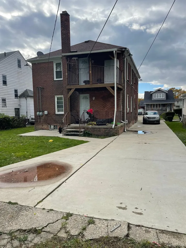 282 Newport Street Detroit City MI 48215