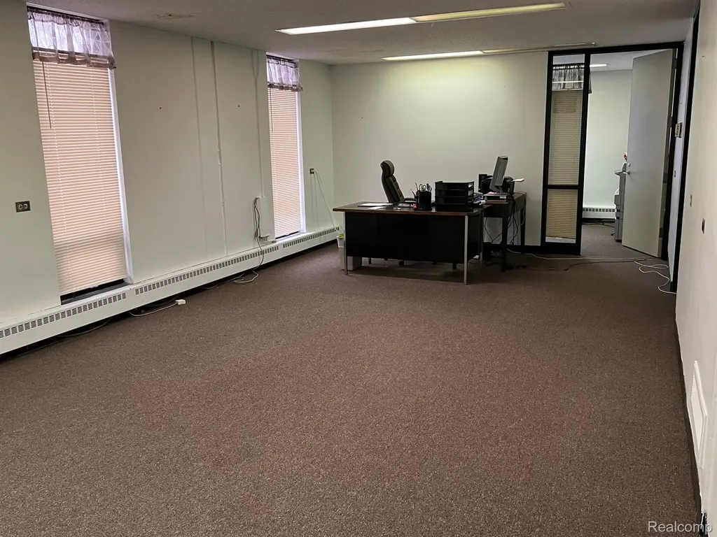 615 S Jefferson Avenue Saginaw City MI 48607
