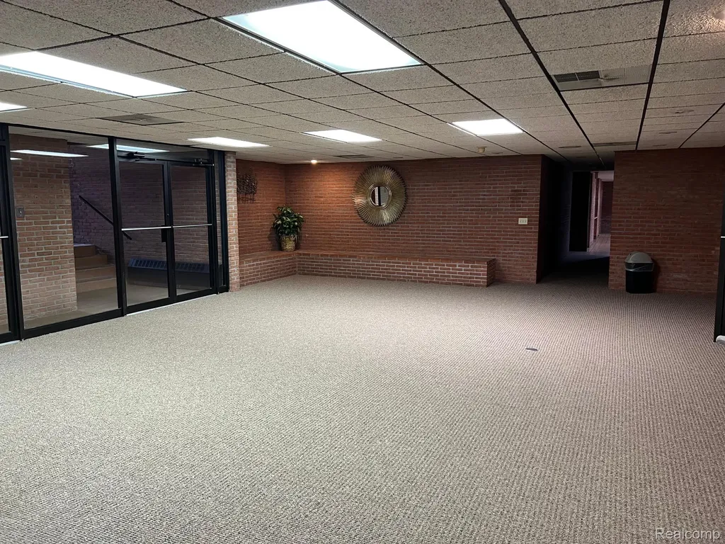 615 S Jefferson Avenue Saginaw City MI 48607