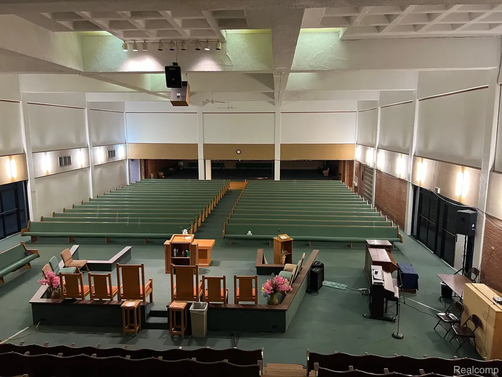 615 S Jefferson Avenue Saginaw City MI 48607
