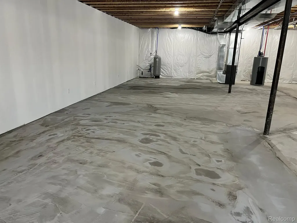 01 Textile Road Lodi Township MI 48176