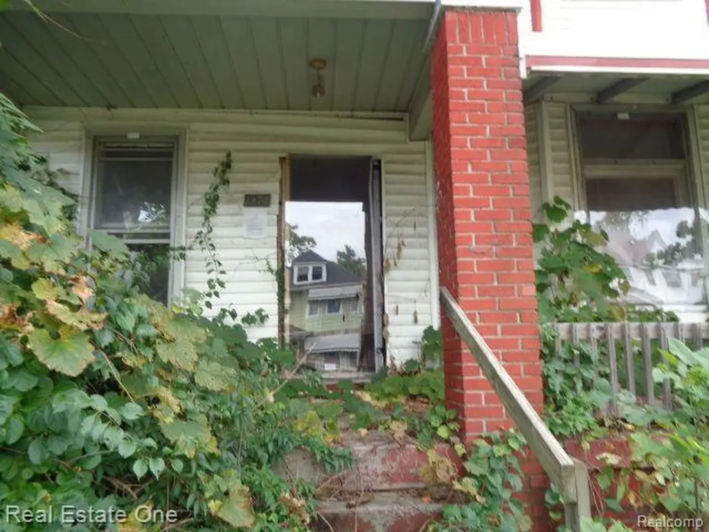 2971 Seyburn Street Detroit City MI 48214