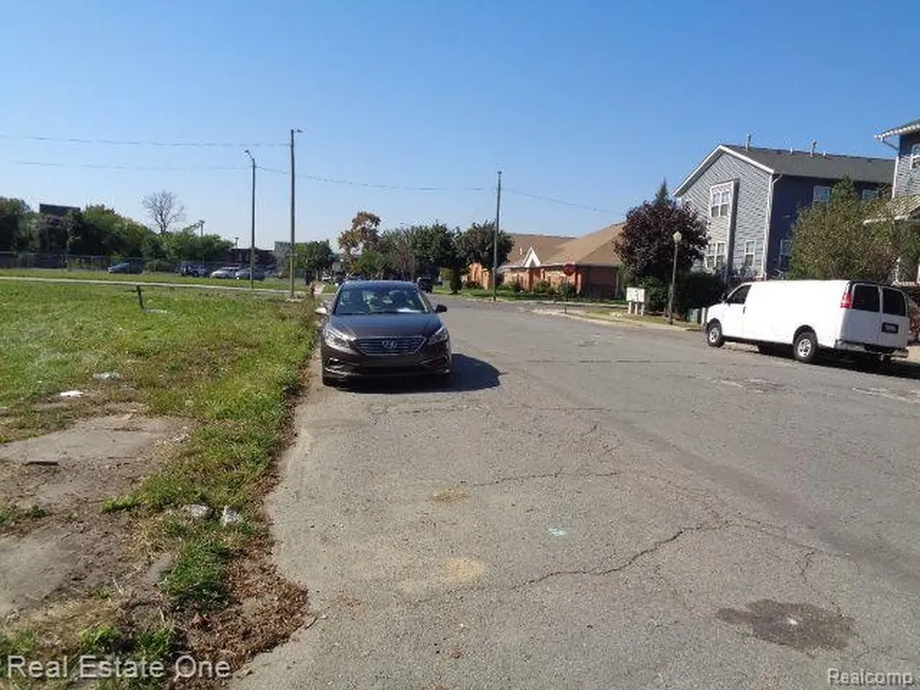 416 Harper Avenue Detroit City MI 48202