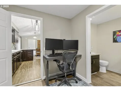 606 NE 147th Avenue Vancouver WA 98684