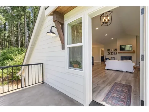 22030 NE 172nd Street Brush Prairie WA 98606