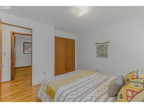 6303 SW 60th Avenue Portland OR 97221