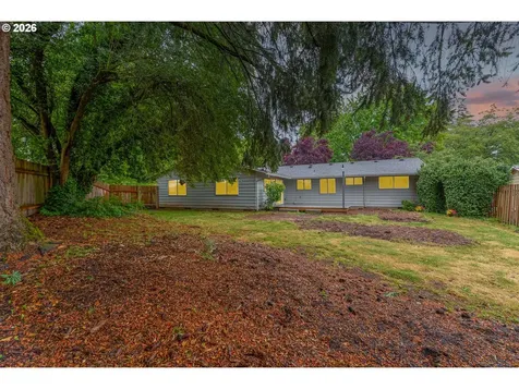 6303 SW 60th Avenue Portland OR 97221