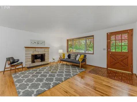 6303 SW 60th Avenue Portland OR 97221